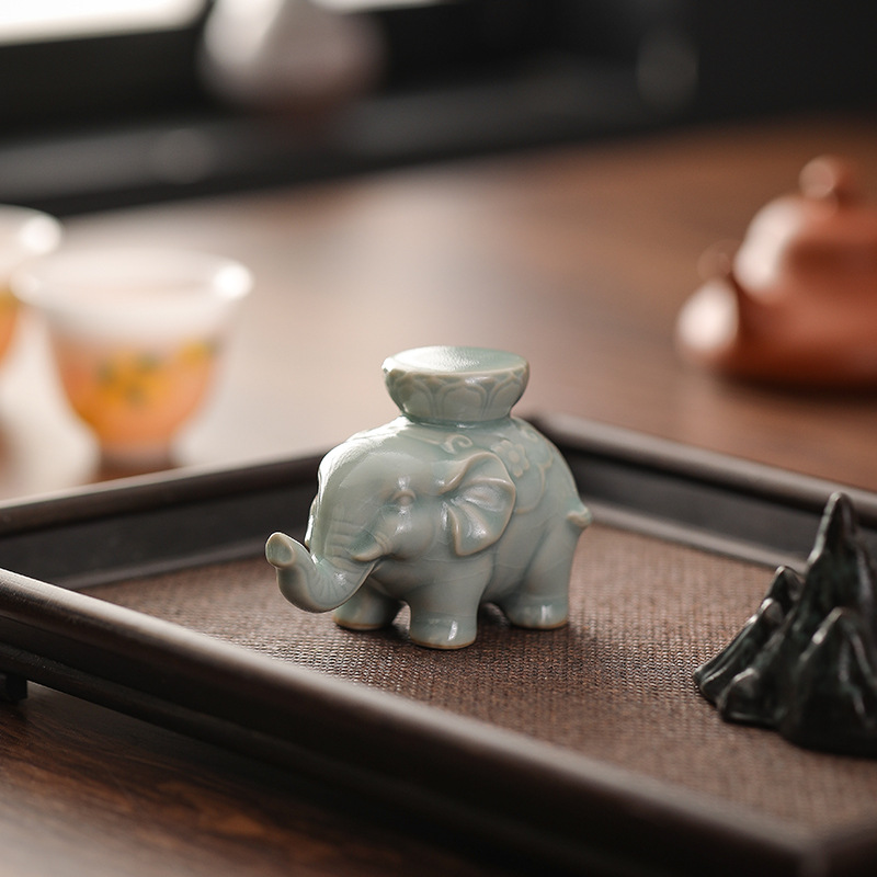Creative  Elephant Lid Holder  - Unique Table Accessories ulasan dan harga